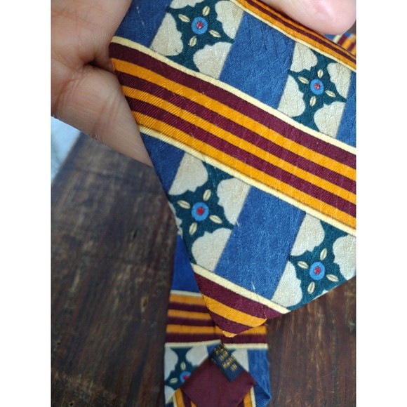 100% Silk Necktie Made USA Blue Cream Orange Red Geometric Stripe XMI Me… - Picture 8 of 11